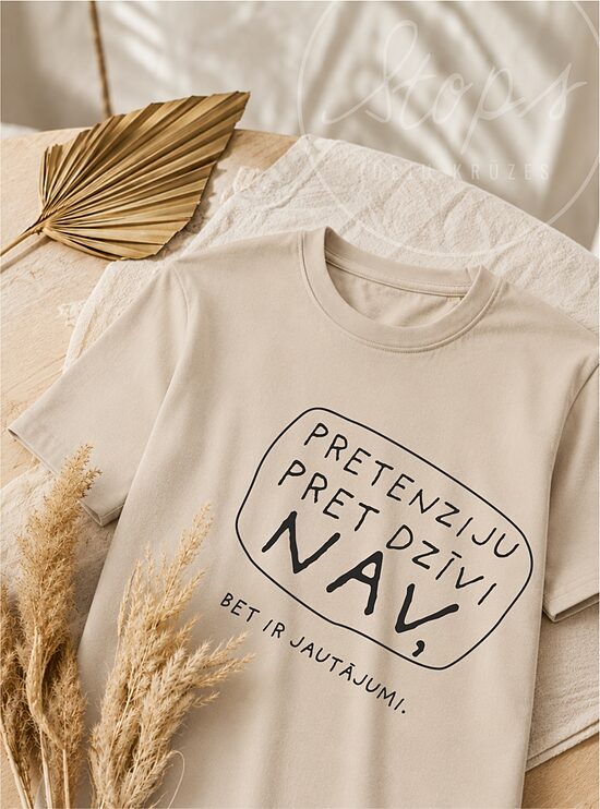 Sieviešu T-krekls "Pretenzijas"
