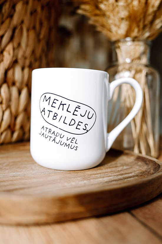Klasiskā NEW krūze "Meklēju atbildes"