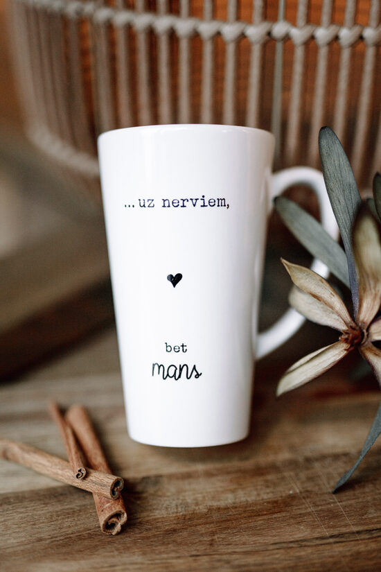 Late krūze "Uz nerviem, bet mans!"