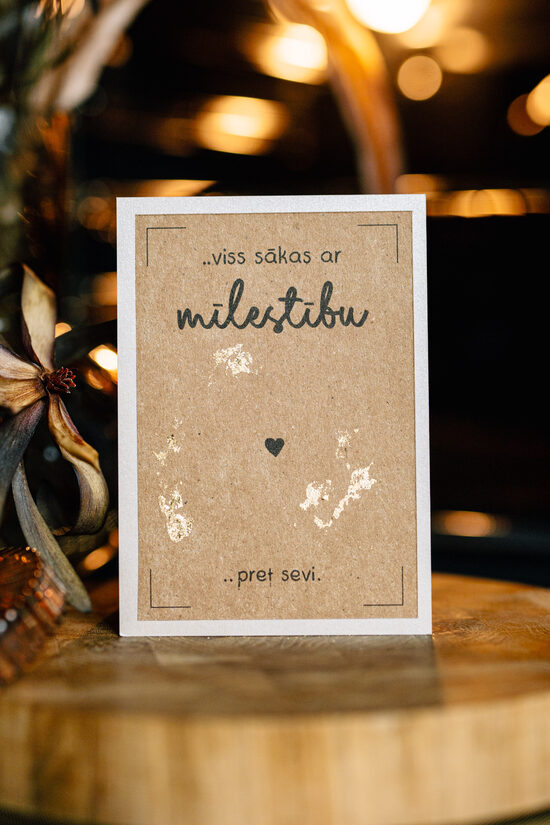 Apsveikuma kartīte "Mīlestība"