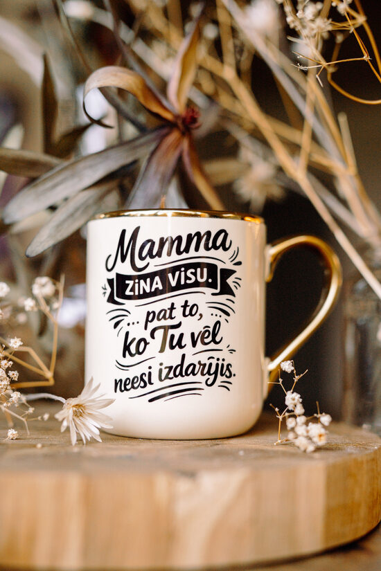 Crema krūze "Mamma zina visu"