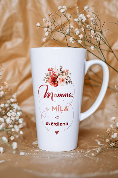 Krūze ''Mamma tik mīļa kā svētdiena''